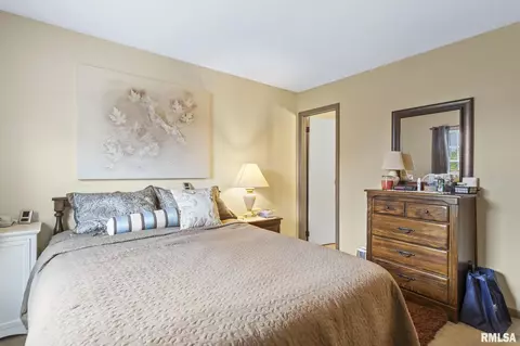 2100 Darby St, Springfield, IL 62702 photo 18