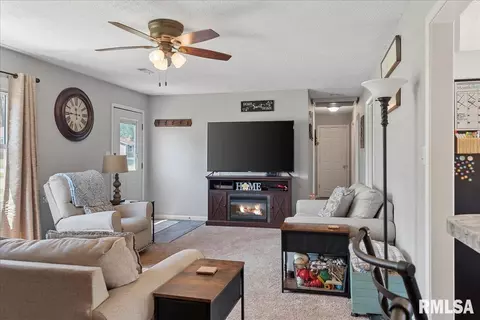 3029 Sandgate Rd, Springfield, IL 62702 photo 6