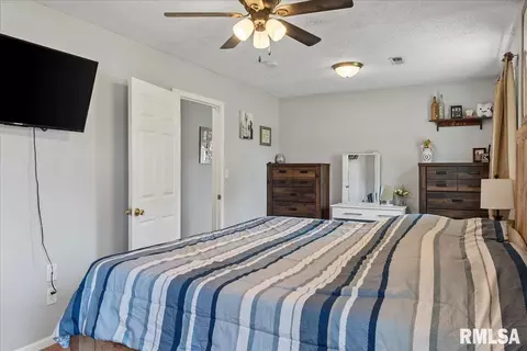 3029 Sandgate Rd, Springfield, IL 62702 photo 14