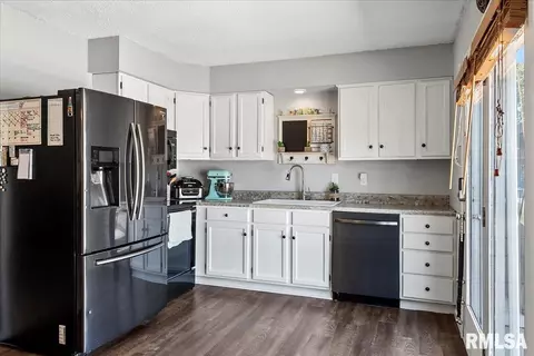 3029 Sandgate Rd, Springfield, IL 62702 photo 10