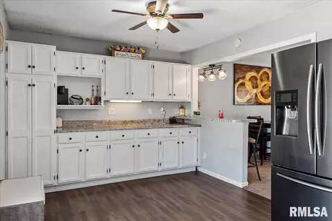 3029 Sandgate Rd, Springfield, IL 62702 photo 11
