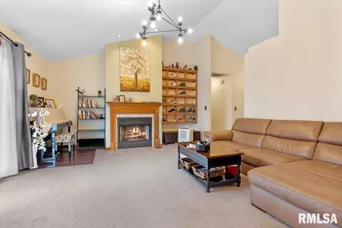 2406 Harrier Rd, Springfield, IL 62711 photo 7