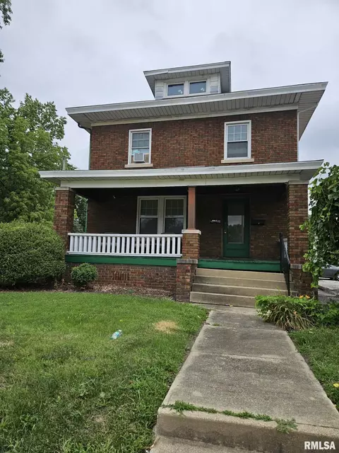 1425 S Macarthur Blvd, Springfield, IL 62704