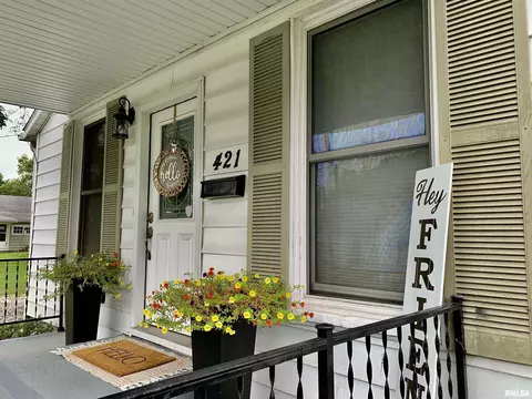 421 Kentucky St, Jacksonville, IL 62650
