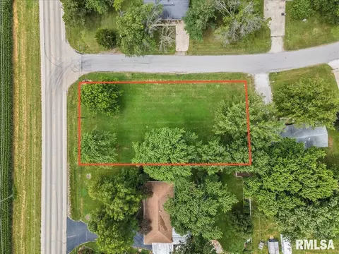 4915 Old Jacksonville Rd, Springfield, IL 62711