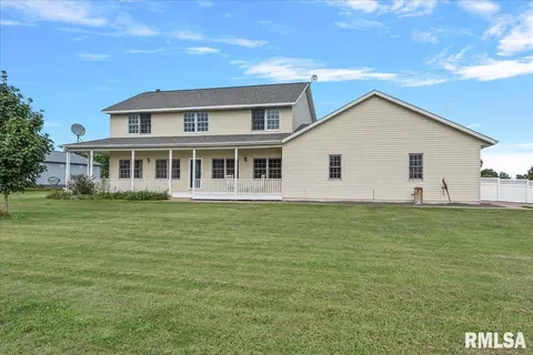 5450 Durango Trl, Pleasant Plains, IL 62677