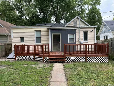 1160 N 3rd St, Springfield, IL 62702 photo 26