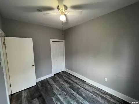 1160 N 3rd St, Springfield, IL 62702 photo 22
