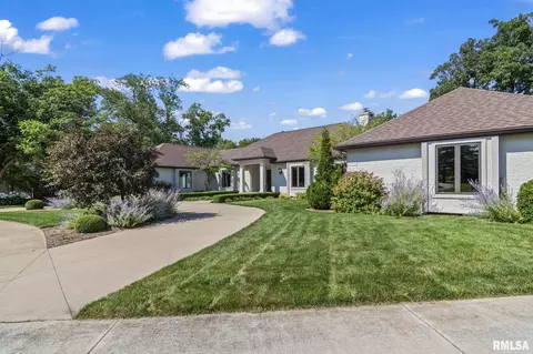 Exterior - 1908 Oak Creek Rd, Springfield, IL 62704 photo 4 of 19