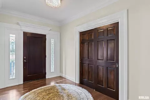 Entry Way - 1908 Oak Creek Rd, Springfield, IL 62704 photo 3 of 4