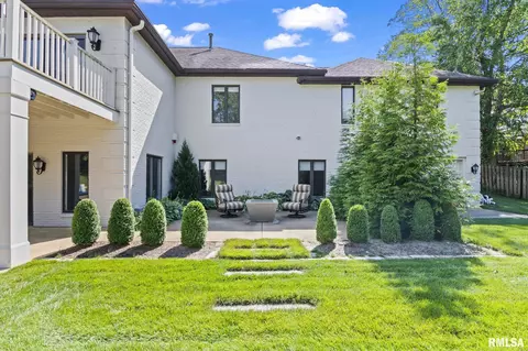 Exterior - 1908 Oak Creek Rd, Springfield, IL 62704 photo 8 of 19