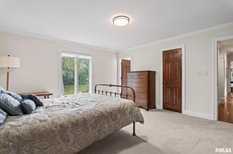 Bedroom - 1908 Oak Creek Rd, Springfield, IL 62704 photo 3 of 9