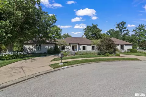 Exterior - 1908 Oak Creek Rd, Springfield, IL 62704 photo 1 of 19