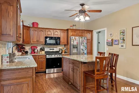 1450 Lenhart Rd, Springfield, IL 62711 photo 13