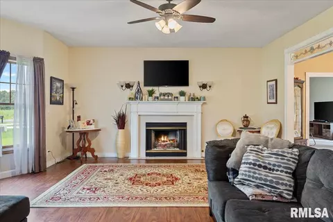 1450 Lenhart Rd, Springfield, IL 62711 photo 5