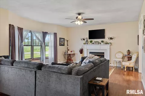 1450 Lenhart Rd, Springfield, IL 62711 photo 8