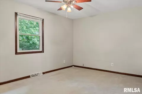 1917 Croydon Dr, Springfield, IL 62703 photo 17