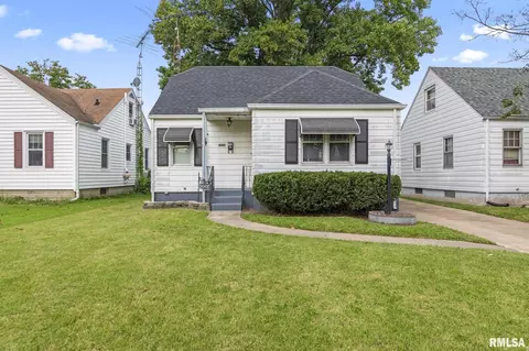 2005 N 20th St, Springfield, IL 62702