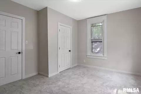 1518 S 8th St, Springfield, IL 62703 photo 16