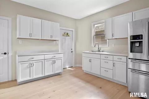 1518 S 8th St, Springfield, IL 62703 photo 13