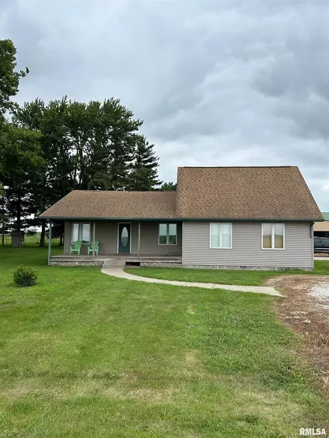 288 E 1200 Rd N, Morrisonville, IL 62546
