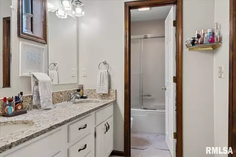 308 Old Tippecanoe Dr, Springfield, IL 62711 photo 29