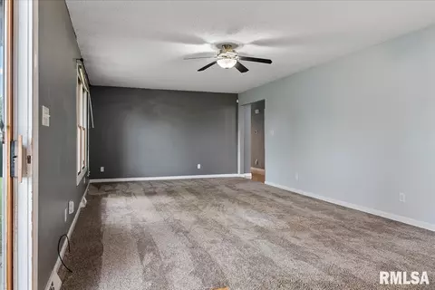 2713 Cheshire Rd, Springfield, IL 62703 photo 7