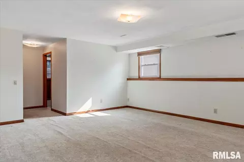 2213 Keokuk Dr, Springfield, IL 62702 photo 22