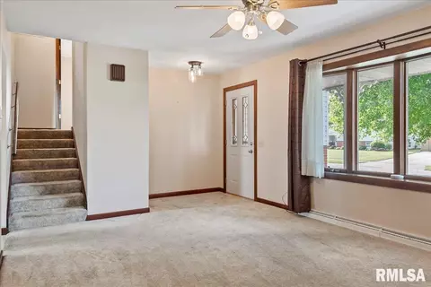2213 Keokuk Dr, Springfield, IL 62702 photo 6