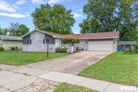 217 Deerhead Ln, Springfield, IL 62704 photo 2