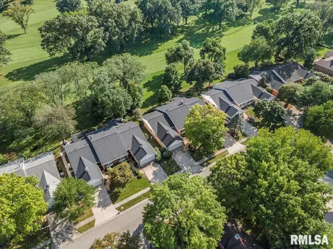 View/Area - 16 Turnberry Pl, Springfield, IL 62704 photo 2 of 4