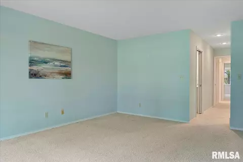 Bedroom - 16 Turnberry Pl, Springfield, IL 62704 photo 4 of 6