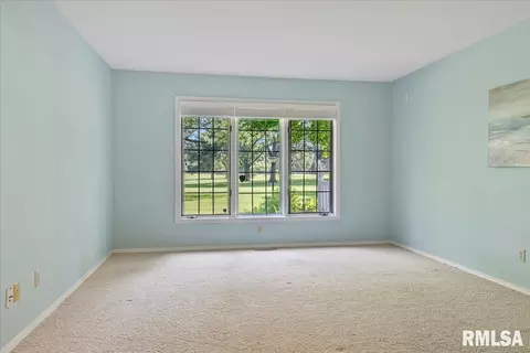 Bedroom - 16 Turnberry Pl, Springfield, IL 62704 photo 3 of 6