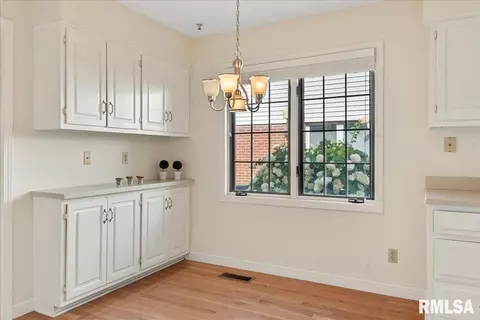 Other - 16 Turnberry Pl, Springfield, IL 62704 photo 2 of 7