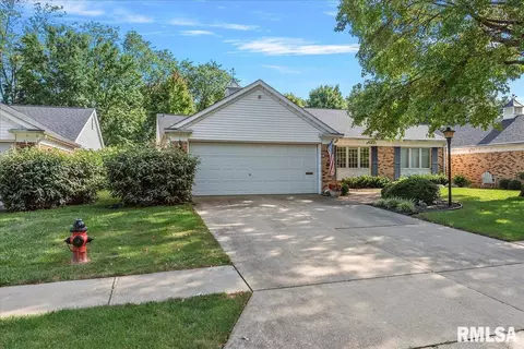 16 Turnberry Pl, Springfield, IL 62704