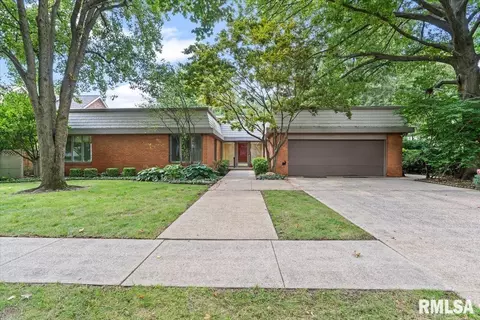 1523 Willemore Ave, Springfield, IL 62704