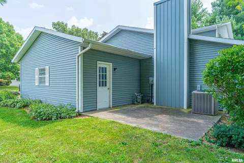 15 Pinehurst Rd, Lincoln, IL 62656 photo 38