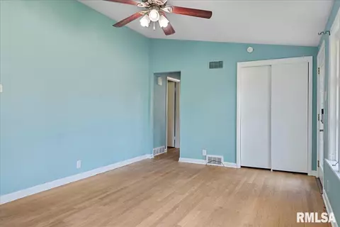 1706 E Pickett St, Springfield, IL 62703 photo 7