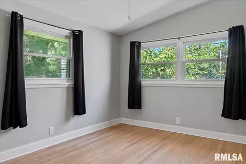 1706 E Pickett St, Springfield, IL 62703 photo 13