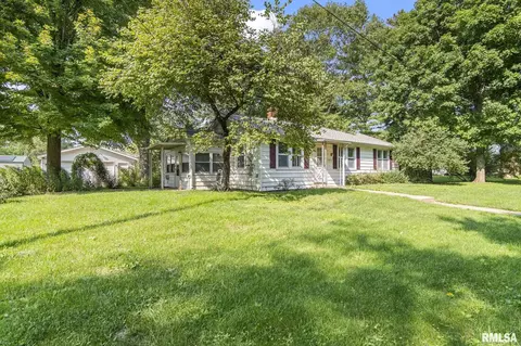 7973 Black Dog Ln, Pleasant Plains, IL 62677