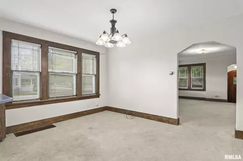 1904 S Whittier Ave, Springfield, IL 62704 photo 10