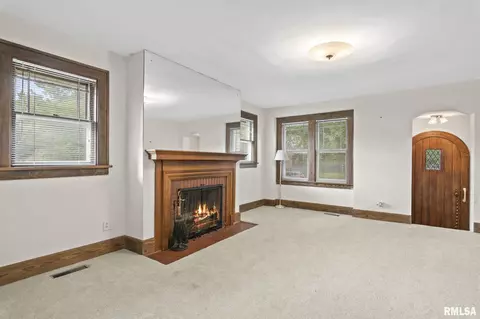 1904 S Whittier Ave, Springfield, IL 62704 photo 6