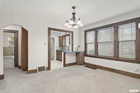 1904 S Whittier Ave, Springfield, IL 62704 photo 12