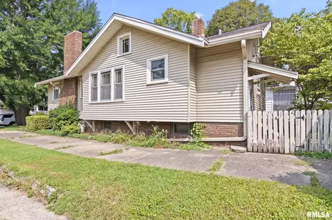 1904 S Whittier Ave, Springfield, IL 62704 photo 4