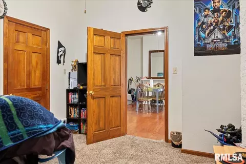 506 S Walnut St, Springfield, IL 62704 photo 14
