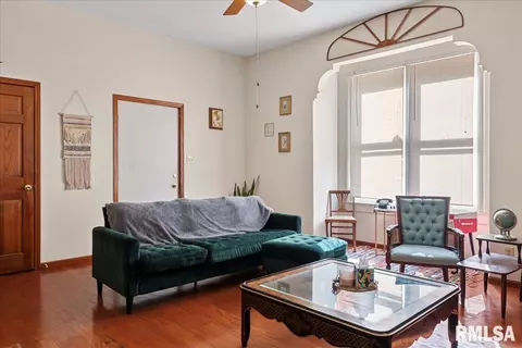 506 S Walnut St, Springfield, IL 62704 photo 7