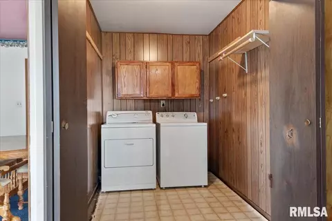 2112 Faringdon Rd, Springfield, IL 62702 photo 13