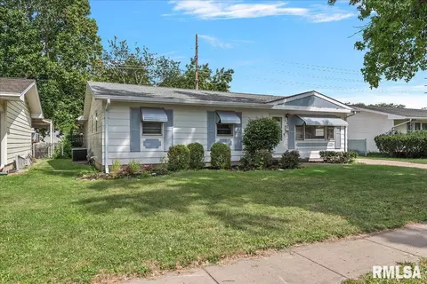 2112 Faringdon Rd, Springfield, IL 62702 photo 3