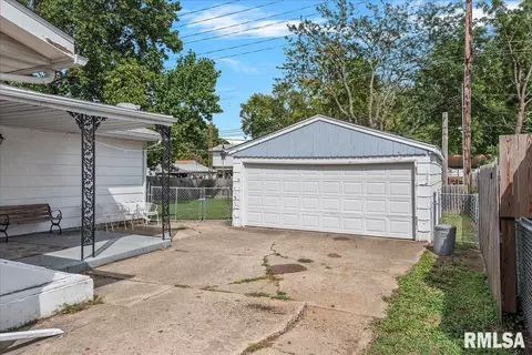 2112 Faringdon Rd, Springfield, IL 62702 photo 28