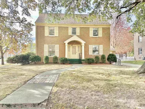 500 N Pennsylvania Ave, Abingdon, IL 61410